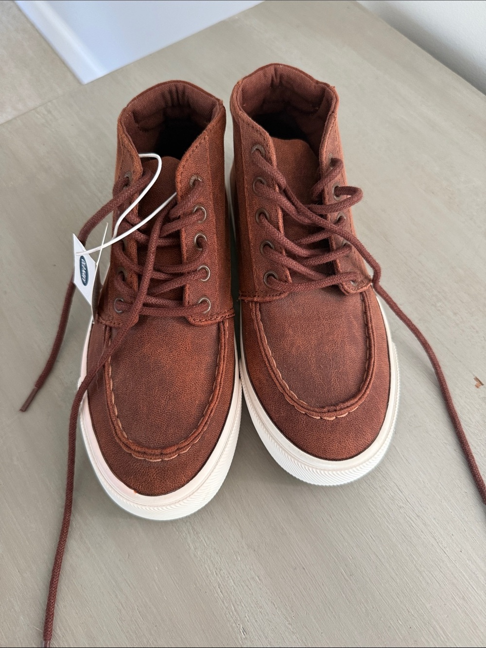 Old Navy kids Casual mid-top boots